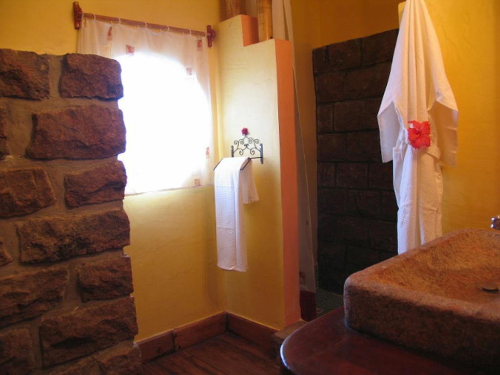 Le Zahir Lodge Амбатолоака Номер фото